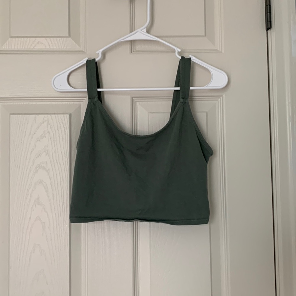 Army green cropped tank top